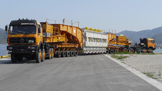 240型シュナーベルトレーラの画像